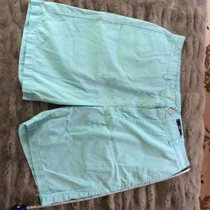 Men’s Vineyard Vines club shorts size 38